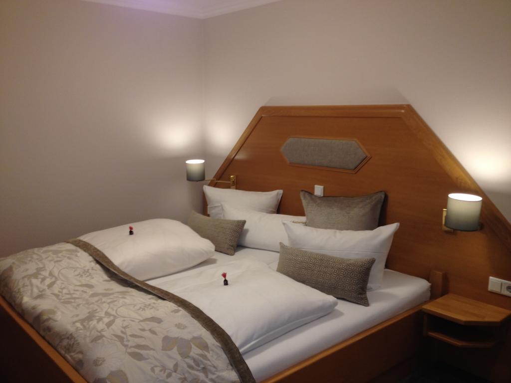 Hotel Kaiserhof Medebach Zimmer foto